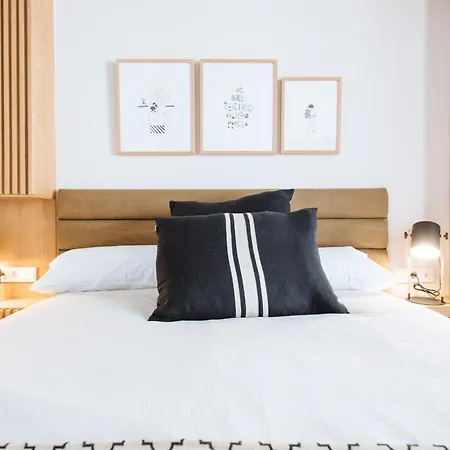 Apartment R26 *