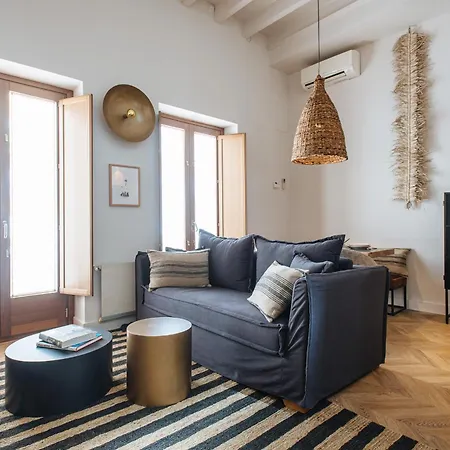 Apartment R26 *